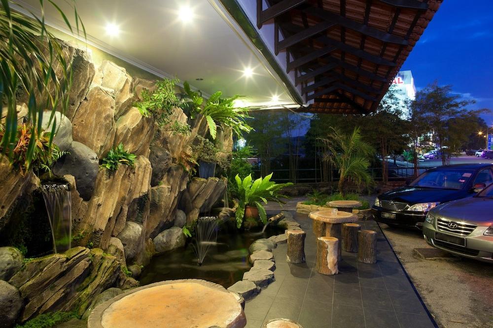 Hotel Ria Johor Bahru Eksteriør bilde
